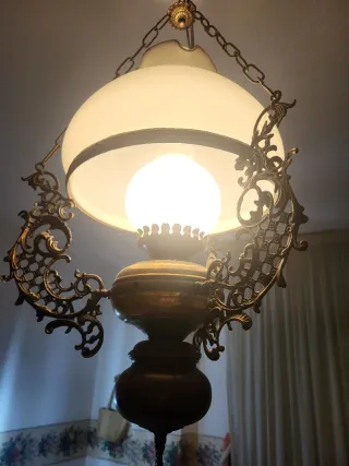 Lámpara colgante antigua estilo holandés. Hierro.