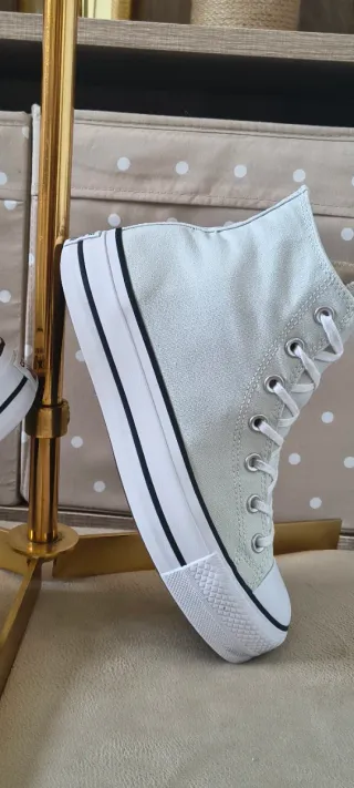 Converse de plataforma verde menta pálido 40