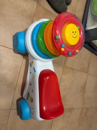 Cochecito bebé musical con ruedas
