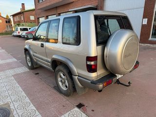 Isuzu Trooper 2002