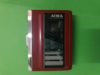 Walkman AIWA Rojo/Plateado