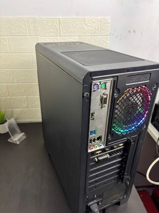 Torre PC Gaming Aerocool RGB