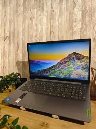PORTÁTIL LENOVO i5