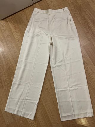 Pantalón traje blanco Zara
