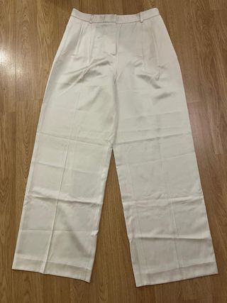 Pantalón traje blanco Zara