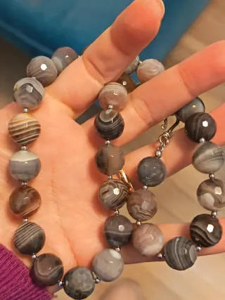 Collana perline agate marroni e grigie