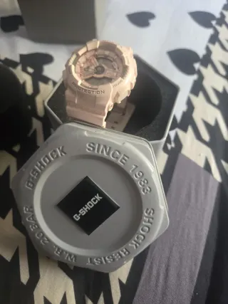 Reloj Casio G-Shock Rosa y Dorado