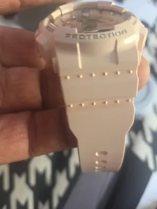 Reloj Casio G-Shock Rosa y Dorado