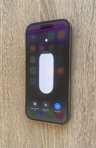 iPhone 14 Pro Morado