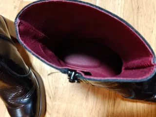 Botines José Saenz Negros Charol Mujer