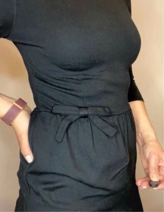 Vestido negro Uterqüe