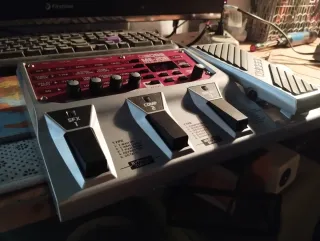 Boss ME-20B Bajo Multiefectos