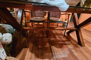 Mesa Comedor Cristal y Madera + 4 Sillas