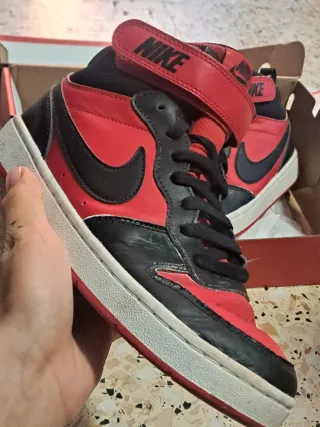 Zapatillas Nike Rojo y Negro Talla 39