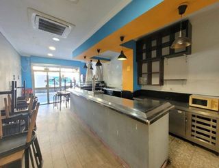 Local comercial en venta en Carranque - Haza Cuevas en Málaga