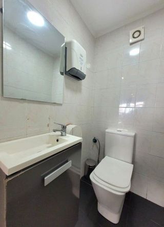 Local comercial en venta en Carranque - Haza Cuevas en Málaga