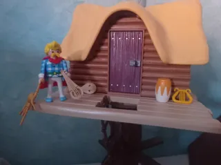 Playmobil Aldea Medieval con Casa Árbol