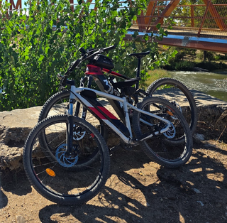 Bicicleta Eléctrica Rockrider E-ST 100