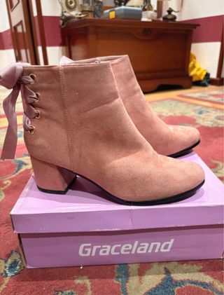 Botines Graceland rosa tacón lazo