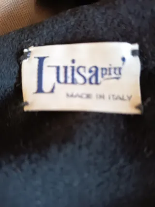 Capa Negra Vintage Luisa Piu.