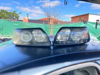 Faros Volvo S40