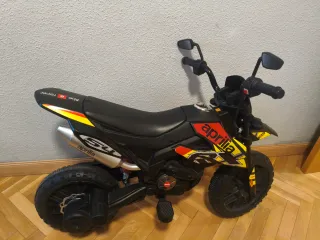 Moto Eléctrica Infantil 12V Aprilia