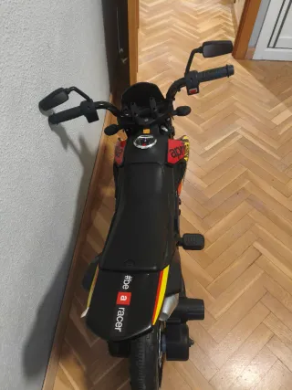 Moto Eléctrica Infantil 12V Aprilia