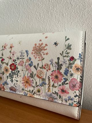 Cartera Parfois floral triple compartimento
