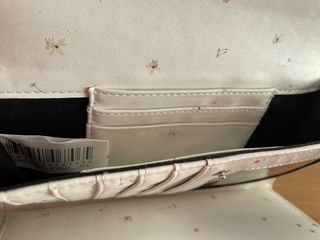 Cartera Parfois floral triple compartimento