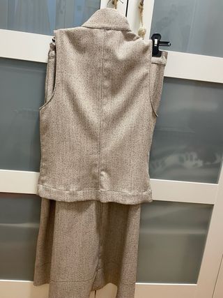 Conjunto Zara Falda y Chaleco