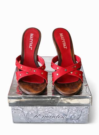 Sandalias MAEYPAZ Rojas y Doradas Tacon Madera