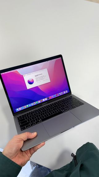 MacBook Air 13 Retina Gris Espacial