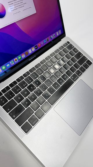MacBook Air 13 Retina Gris Espacial