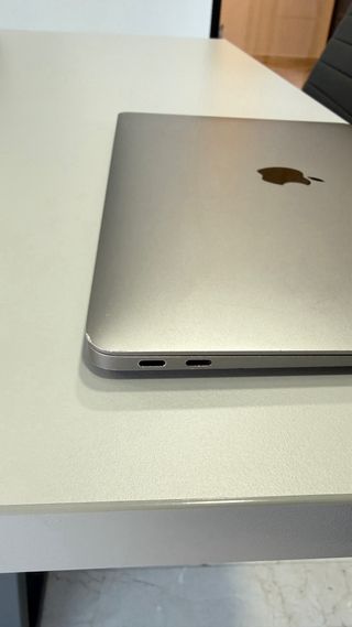 MacBook Air 13 Retina Gris Espacial