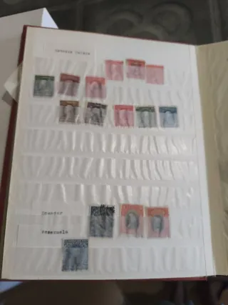 Álbum de sellos antiguos