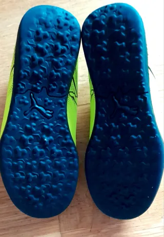 Botas de fútbol Puma Talla 32