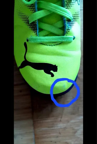 Botas de fútbol Puma Talla 32