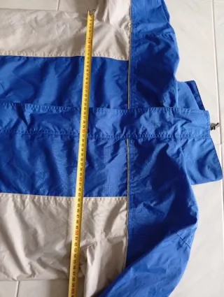 Giacca a vento Vuarnet blu e beige