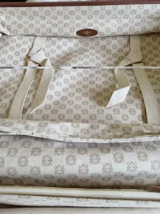 Maleta vintage Loewe piel marrón