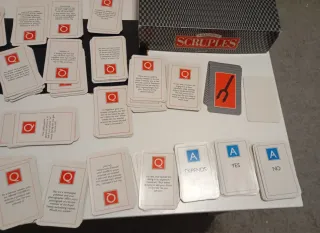JUEGO DE MESA A QUESTION OF SCRUPLES DE MB
