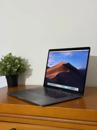 MacBook Pro 16 2019 i7 32GB RAM 1TB SSD