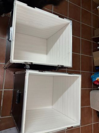 Flight Case Negro y Plateado