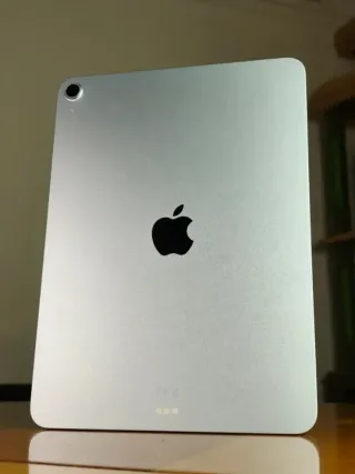 iPad Air 11" M3 100%