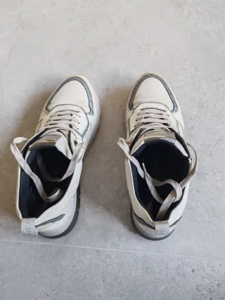 Zapatillas Stonefly Blancas y Plateadas