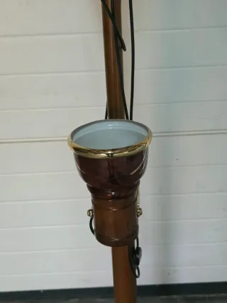 Lámpara de pie madera y metal