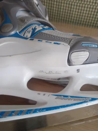 Pattini da ghiaccio Bladerunner estensibili per bambini