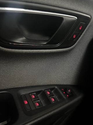 SEAT Leon 2018 AUTOMATICO GASOLINA+ GAS, ECO