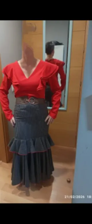Conjunto Flamenco Falda y Blusa