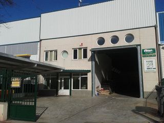 Nave industrial en alquiler en Santa Cruz - Industria - Polígono Campollano en Albacete