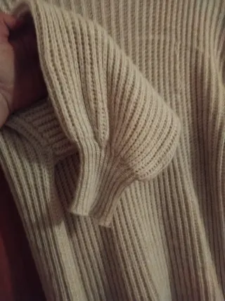 Jersey cuello vuelto beige talla L